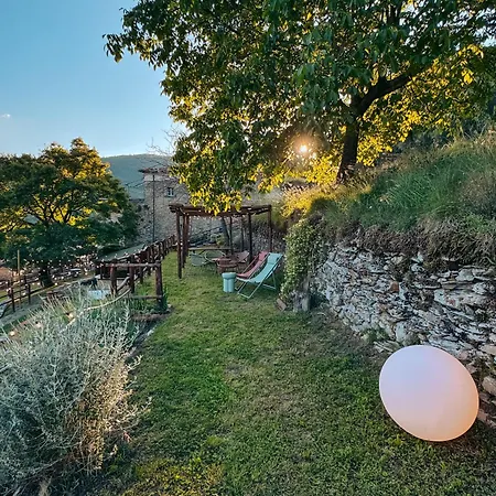 Agriturismo Casa Turchetti -Nature & Pool & Relax Tra Lunigiana, Nord Toscana E Cinque Terre *