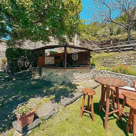 Agriturismo Casa Turchetti -Nature & Pool & Relax Tra Lunigiana, Nord Toscana E Cinque Terre * Comano (Tuscany)