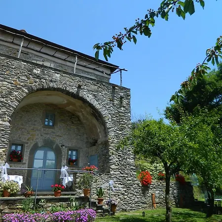 Alloggio per agriturismo Casa Turchetti Comano (Tuscany)