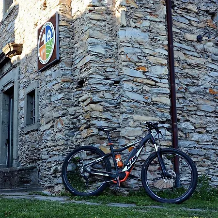 Casa Turchetti Comano (Tuscany)